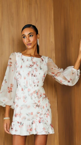 Vestido Curto Organza Manga Bufante
