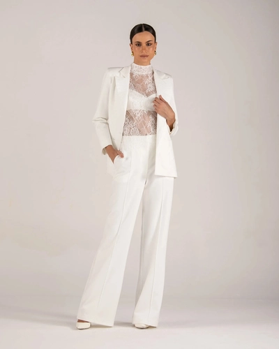 O Conjunto Branco com Blazer