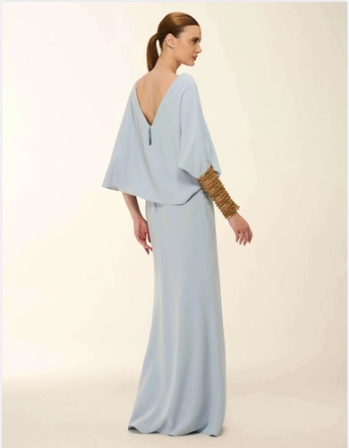 VESTIDO MANGA CAPA ARTE SACRA